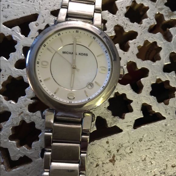 Michael kors silver watch authentic