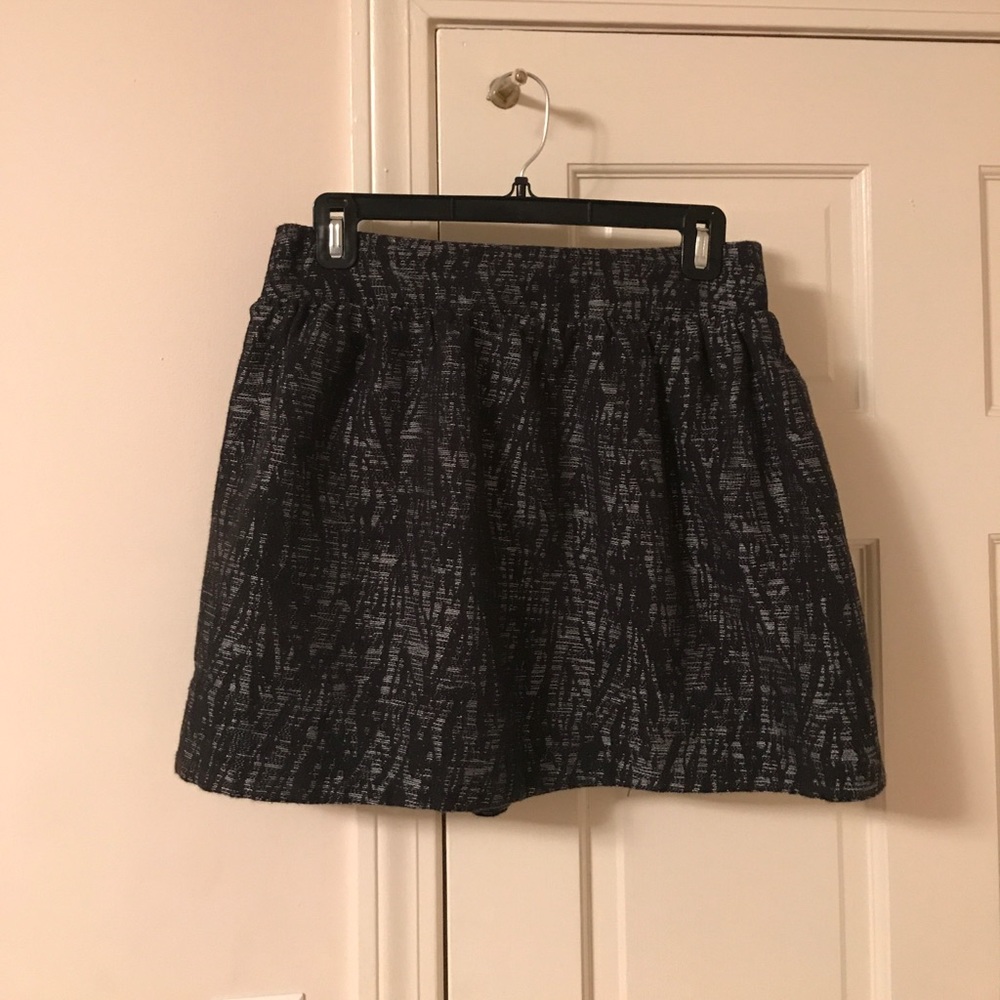 Elastic waistband skirt