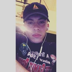 Meet your Posher, Luis