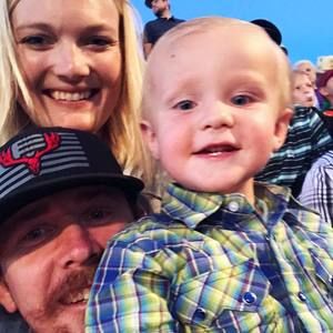 Meet your Posher, Chalis