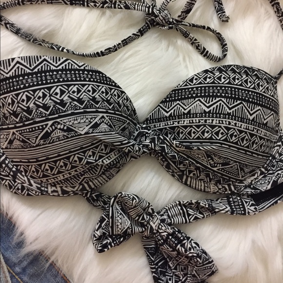 Boho tribal halter bikini top - Picture 2 of 4