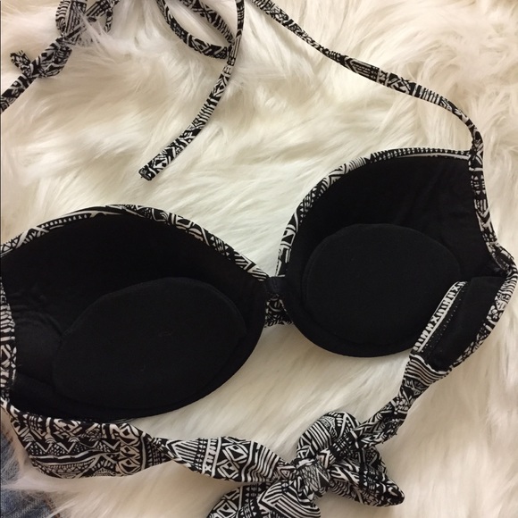 Boho tribal halter bikini top - Picture 3 of 4