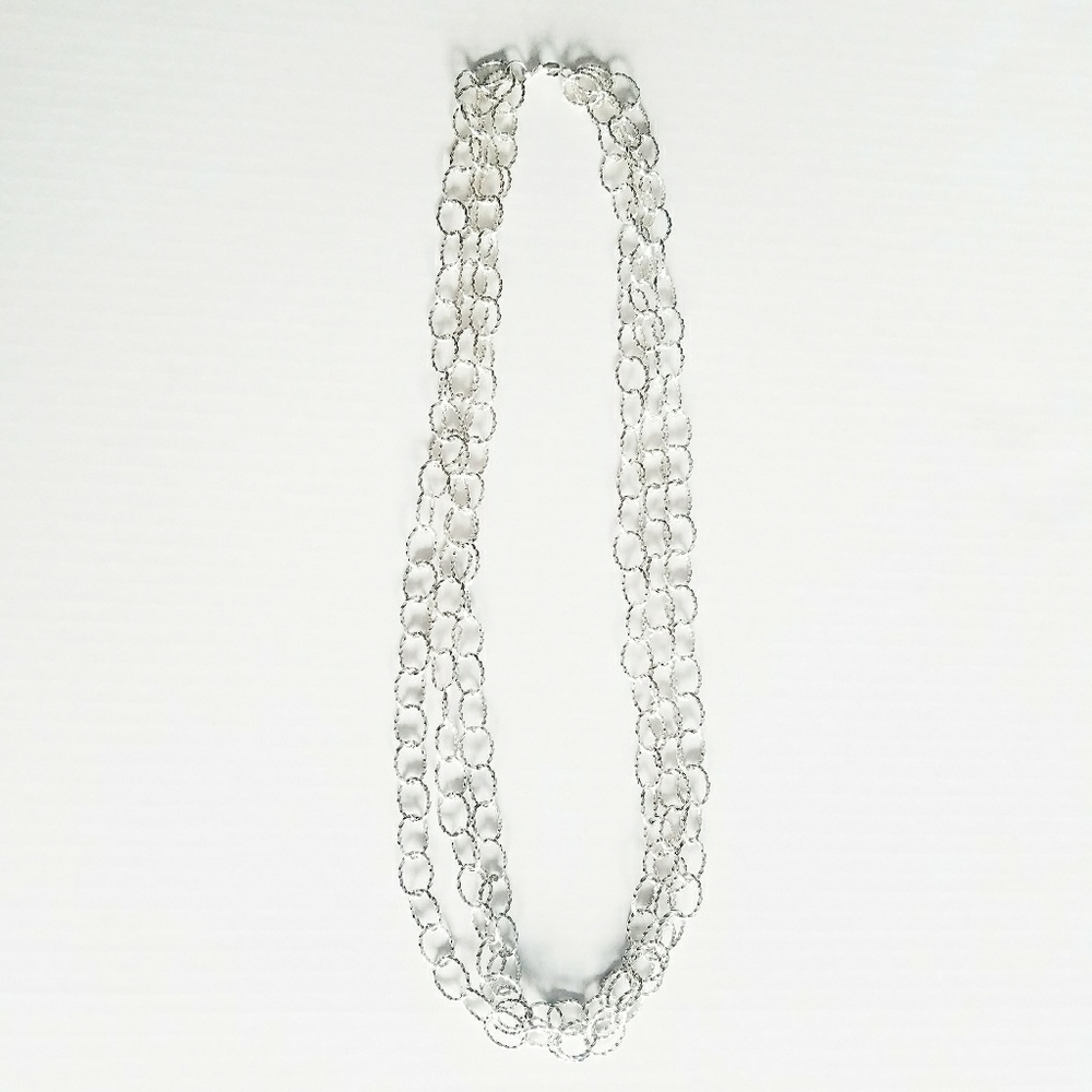 NWOT Layered Silver Large Chainlink Necklace