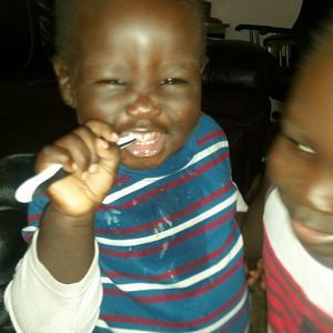 Meet your Posher, Adeng