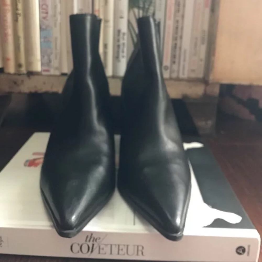ASOS Chelsea Boots Heel Fashion Blogger Style