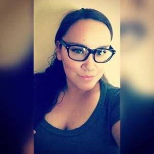 Meet your Posher, Aline