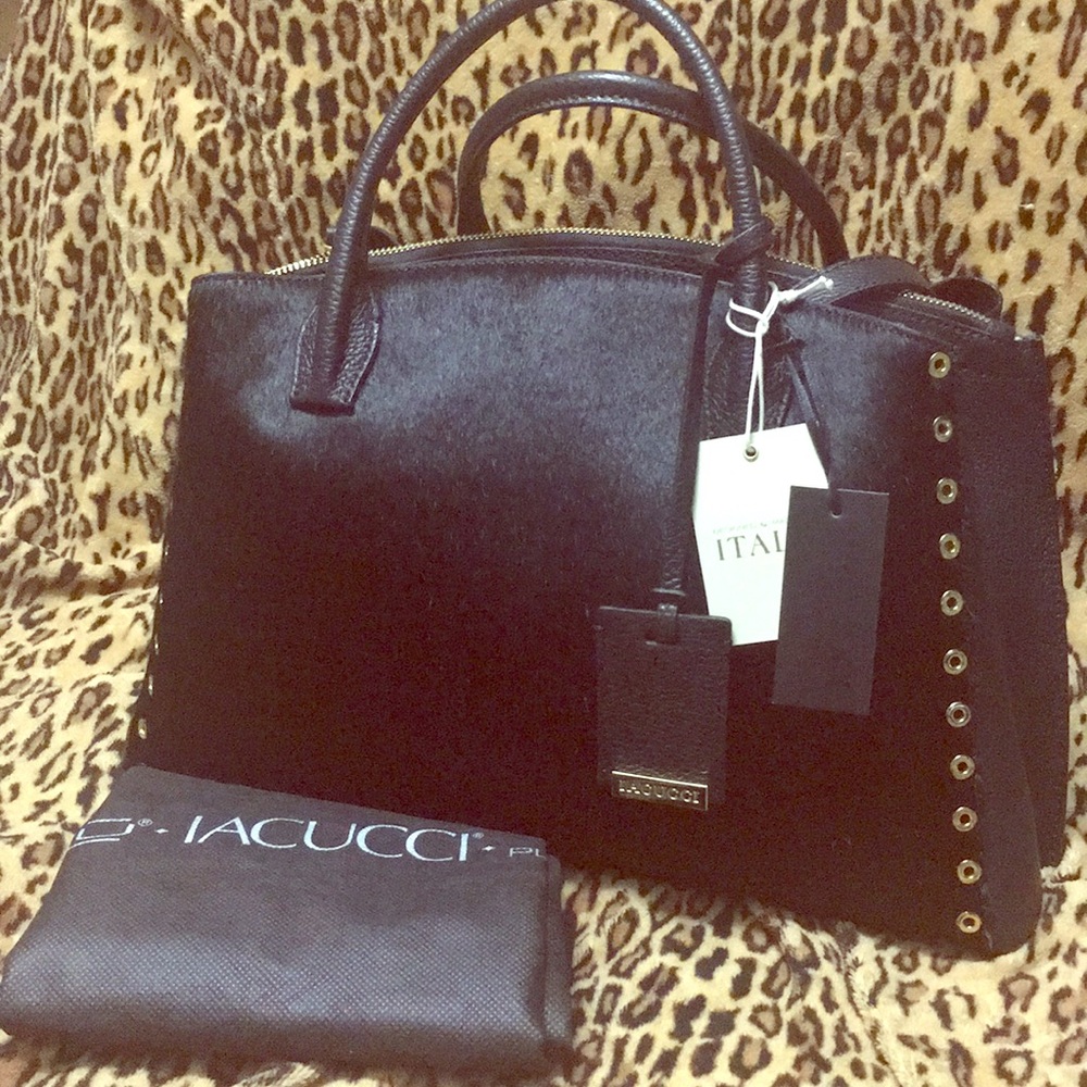 🔴SOLD LOCAL🔴 Lacucci style 1940 black designer  handbag 👜