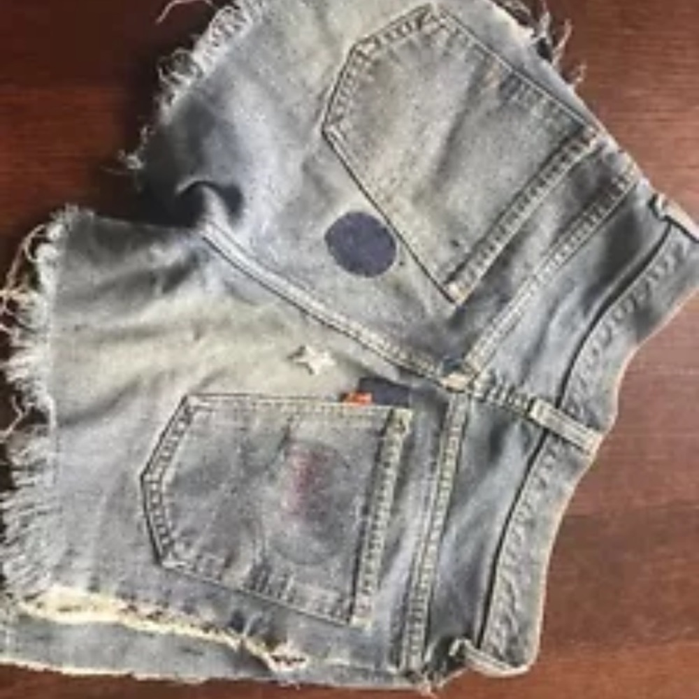 Levi's Distressed Shorts Patches Vintage