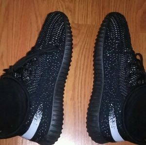 Meet your Posher, Wayne