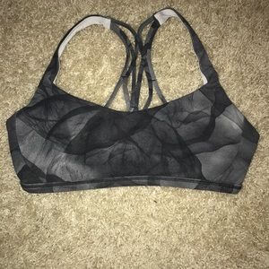 Lululemon free to be tranquil bra