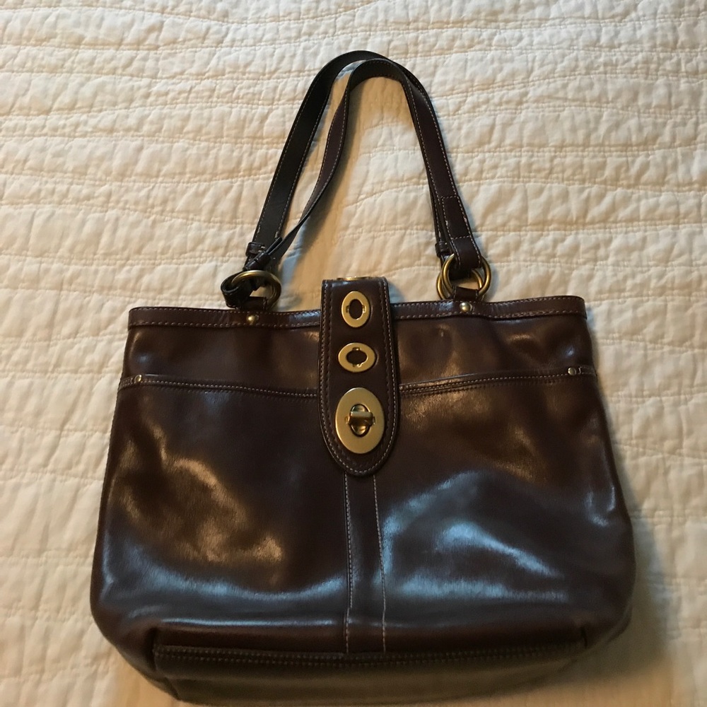 EUC Authentic Coach turnlock tote