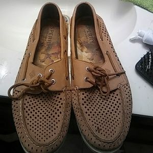 Sperry shoes