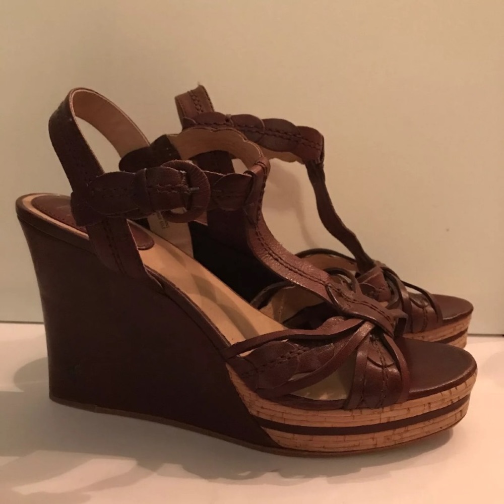Never Worn Frye Brown Shay Leaf T Leather Wedge