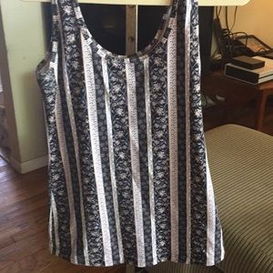 Tank top black pink purple white maurices scoop