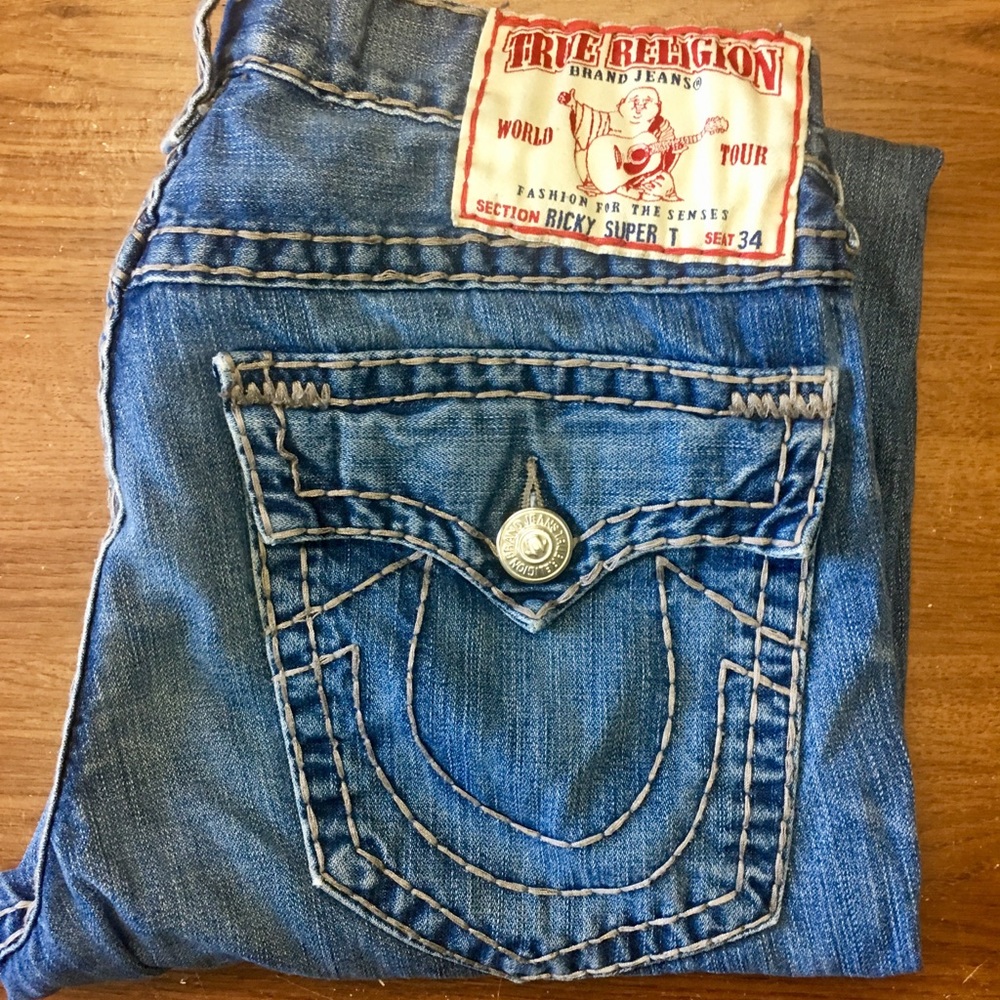 True Religion Ricky Super T 34