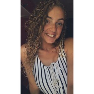 Meet your Posher, Molly