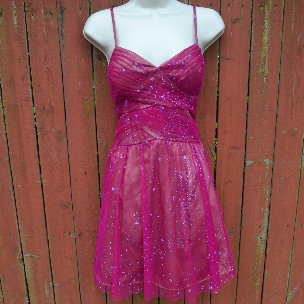 Hailey Logan Pink Prom/Wedding/Party Dress - Picture 2 of 5