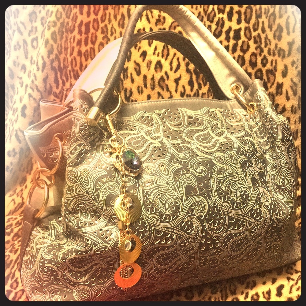 🔴SOLD LOCAL🔴 Handbag 👜