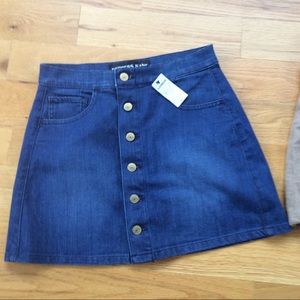 Express jean mini skirt 00