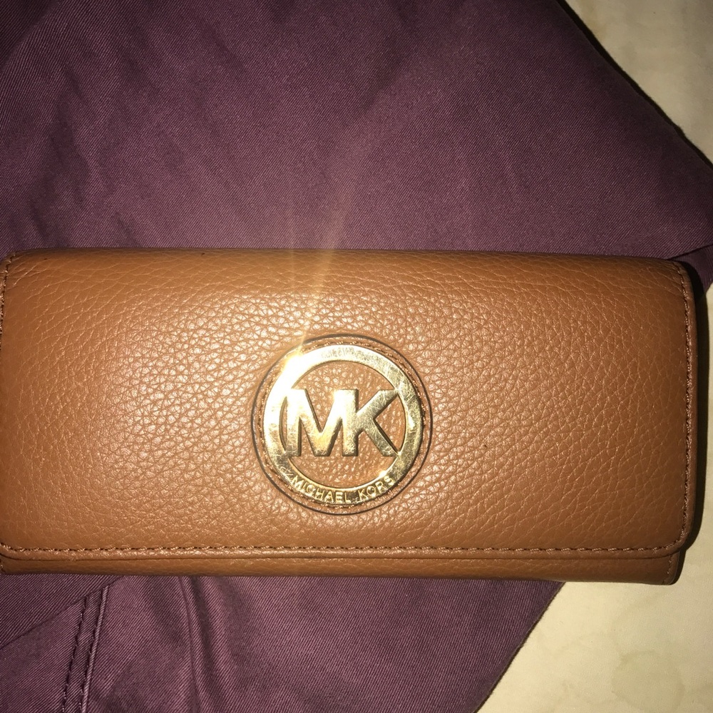 Michael Kors wallet