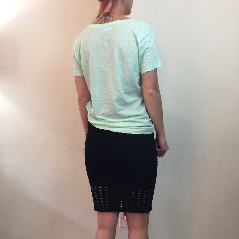 Madewell Top Mint Green V Neck Tee Shirt - Picture 4 of 7
