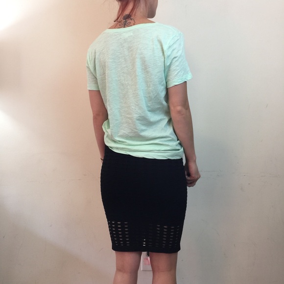 Madewell Top Mint Green V Neck Tee Shirt - Picture 4 of 7