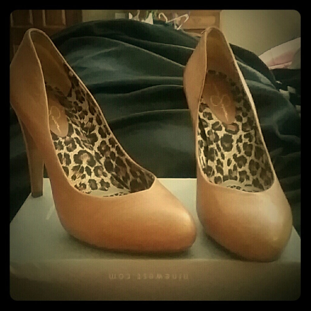 Jessica Simpson heels