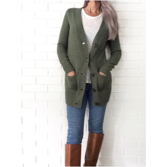 Kirra Sweaters - Kirra Green Button Front Pocket Cardigan Sweater
