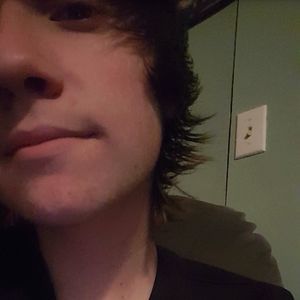 Meet your Posher, Devin