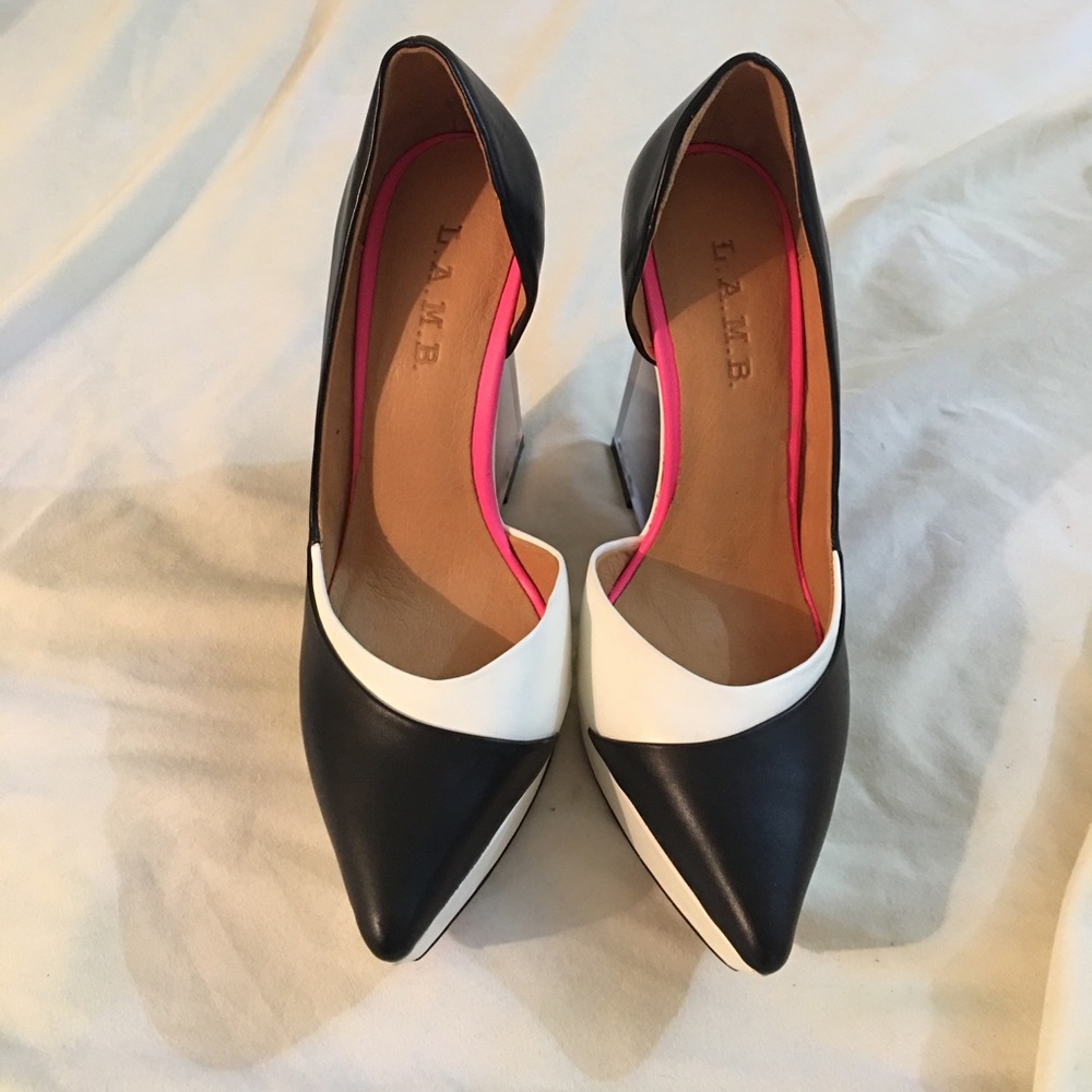 New- L.A.M.B by Gwen Stefani size 7.5