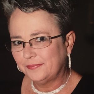 Meet your Posher, Roxanne