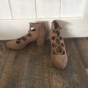 Taupe lace up block heels size 7.5