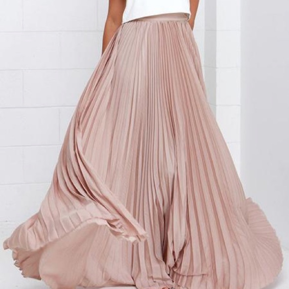 Blush pleated maxi skirt