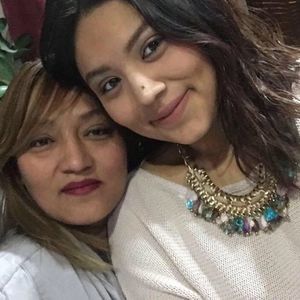 Meet your Posher, Alexia