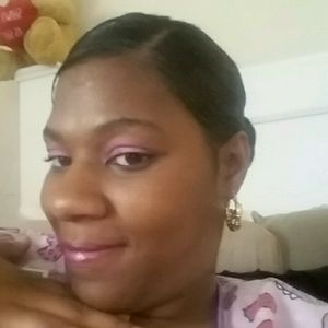 Meet your Posher, Shyra