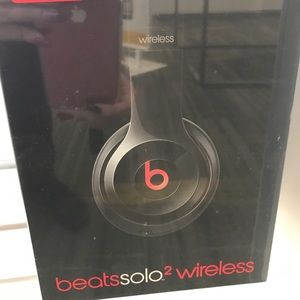 Beats solo 2