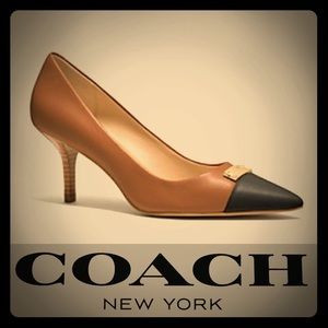 Coach Classic Pumps