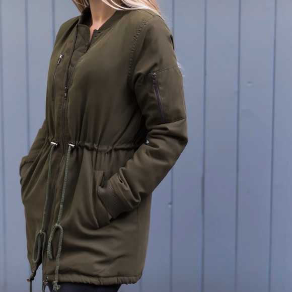 SoldOut11thStreet - Picture 6 of 8