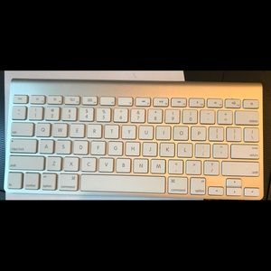 Apple Wireless Keyboard