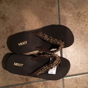 Flip flops new with tags $6 each