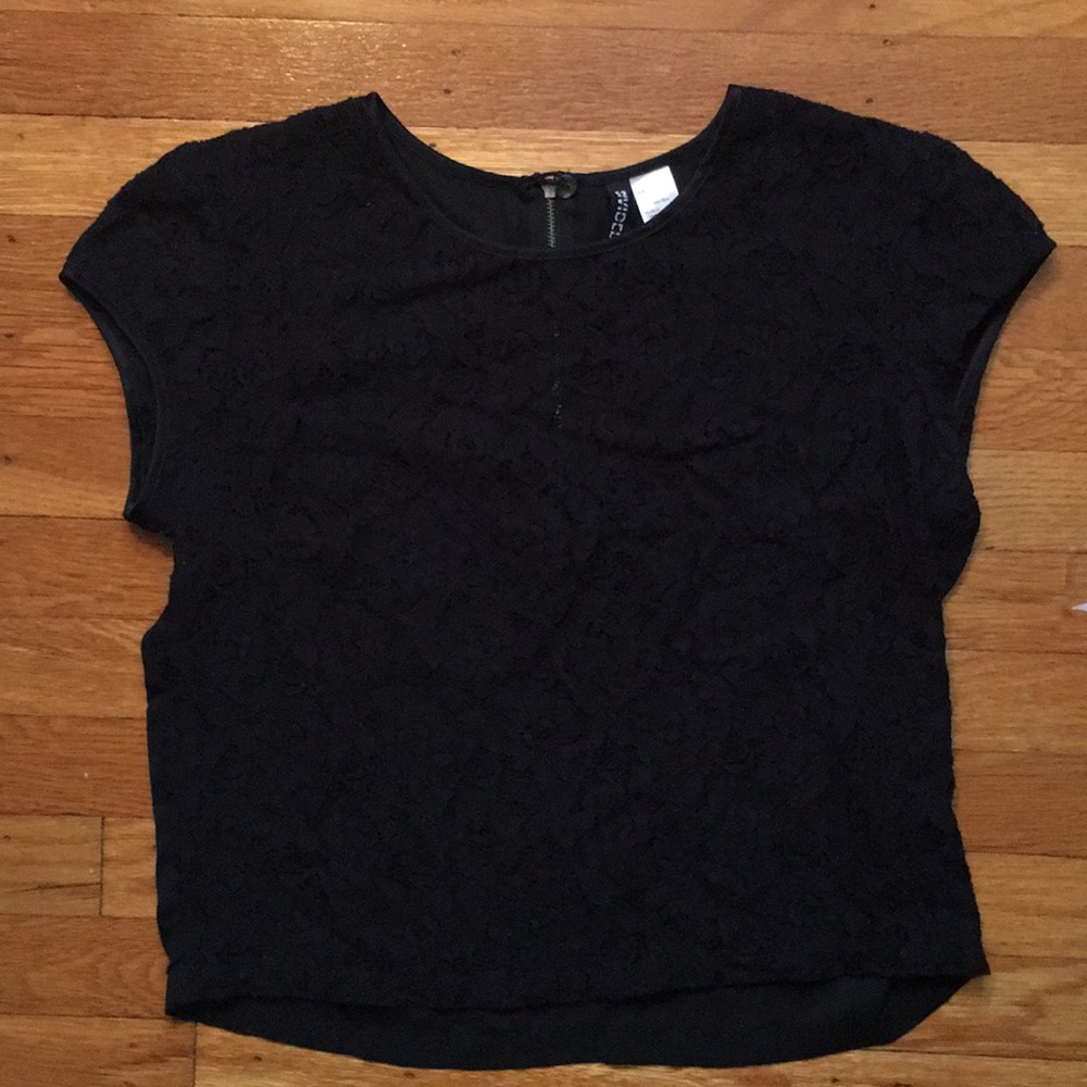 H&M Lace Crop Top