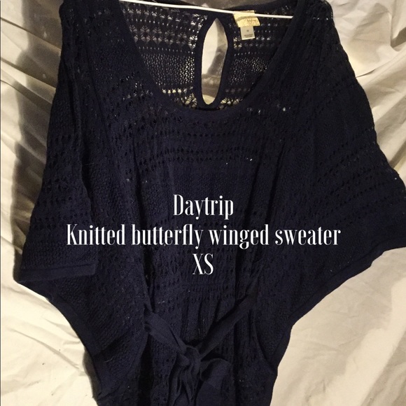 Knitted sweater - Picture 1 of 1