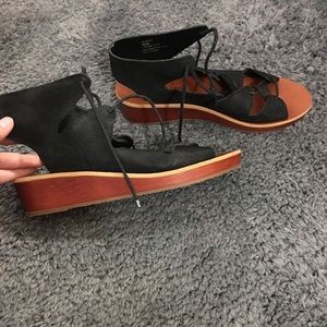 Black Size 9 Lucky Brand Gladiator Sandals