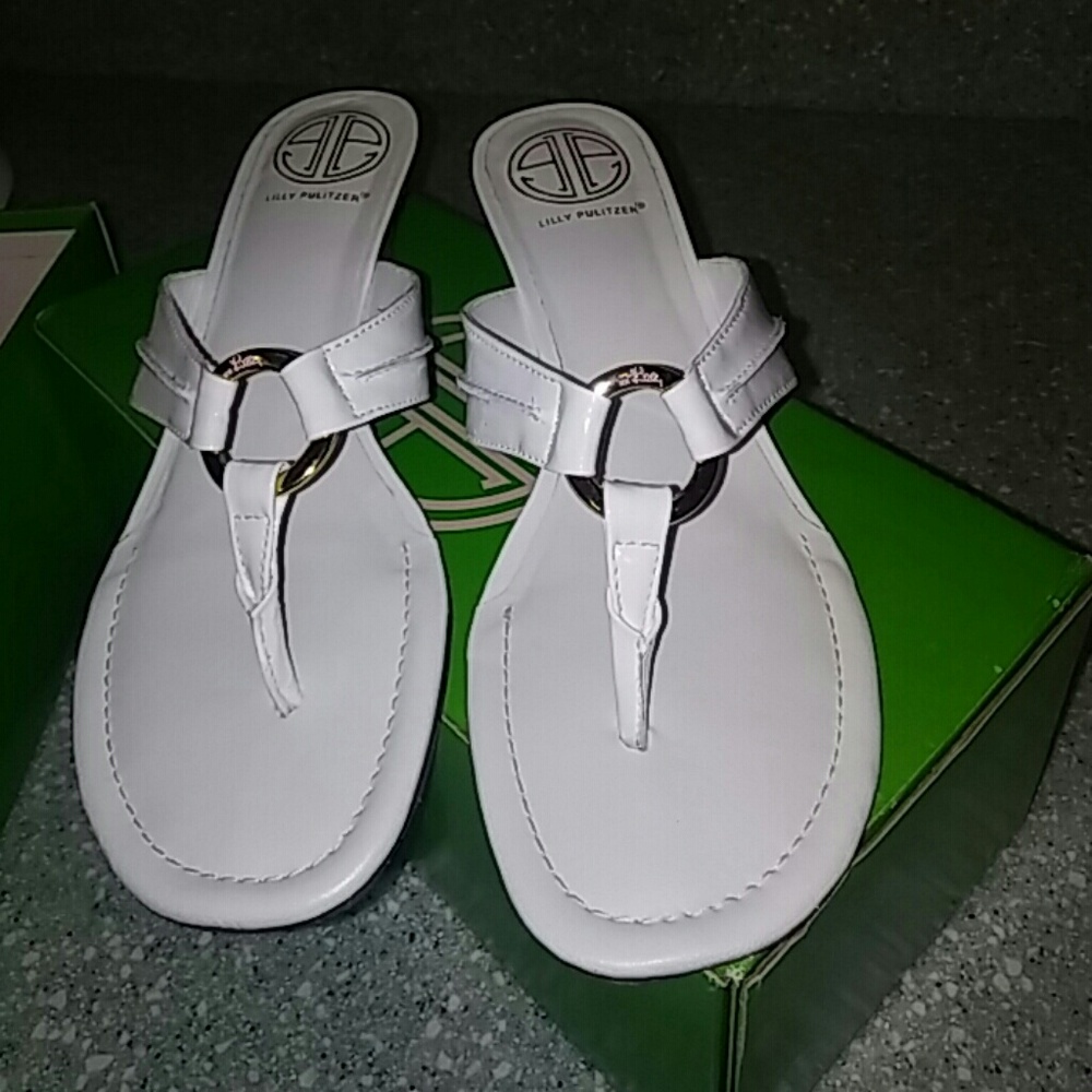 NEW IN BOX Lilly Pulitzer Sandals