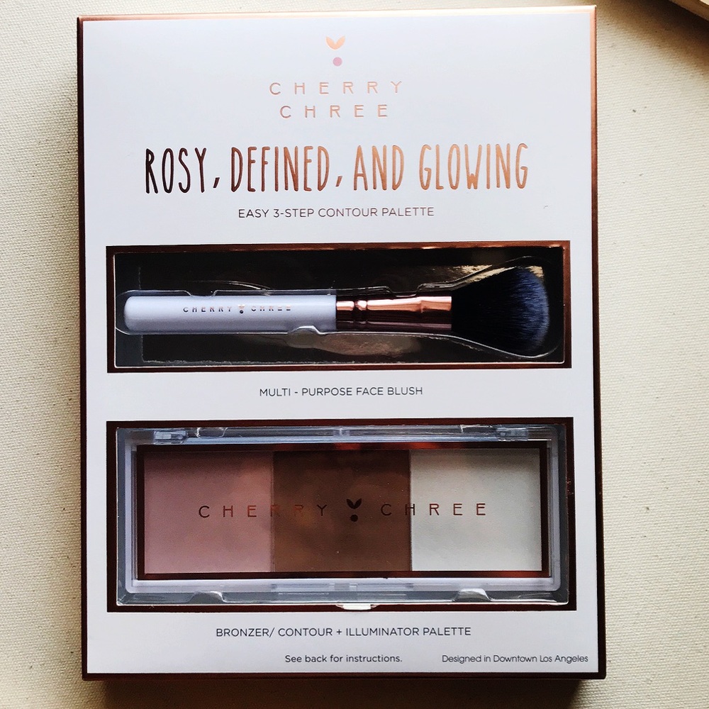 Bronzer/ Contour + Illuminator Palette