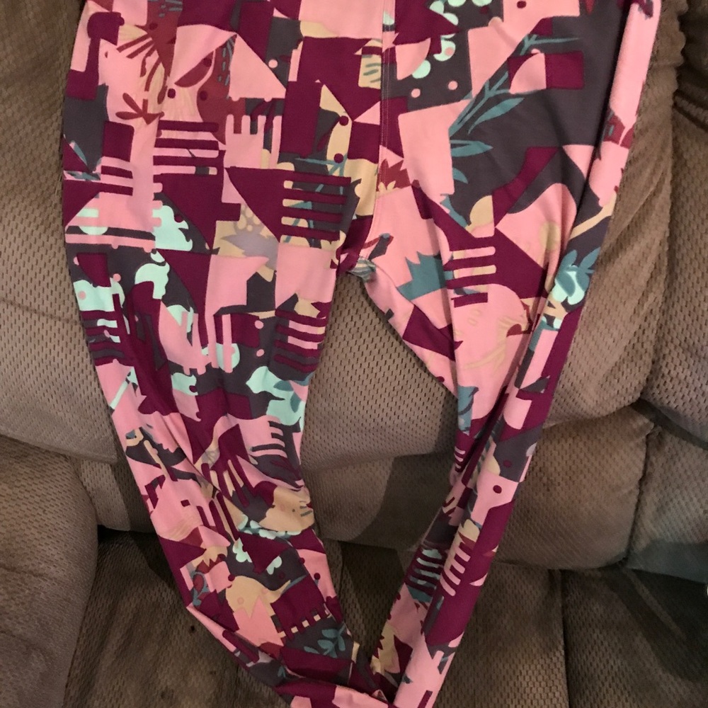 Lularoe tall and curvy 12-22 please help