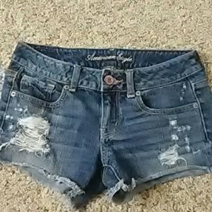 AMERICAN EAGLE DENIM SHORTS