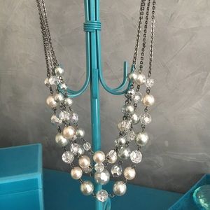 Stunning Layered Pearl Necklace.