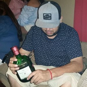 Meet your Posher, Diego