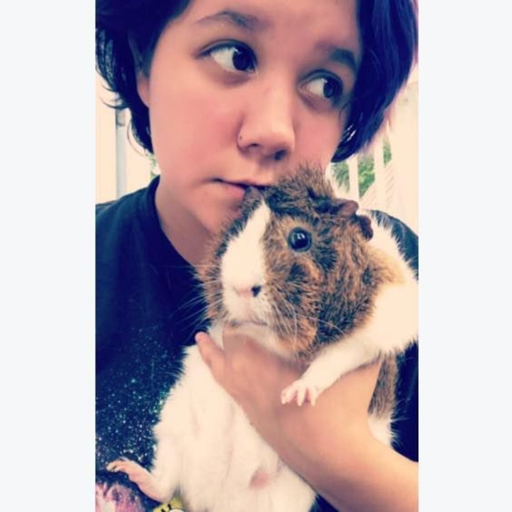 Meet your Posher, Alexis